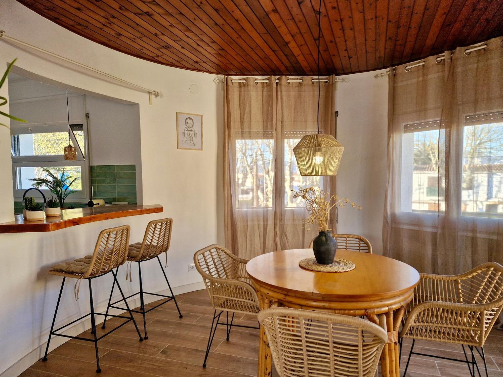 Gorgot P1 I Apartamento Con Terraza Y Piscina Comunitaria Cerca De La Playa エンプリアブラバ エクステリア 写真