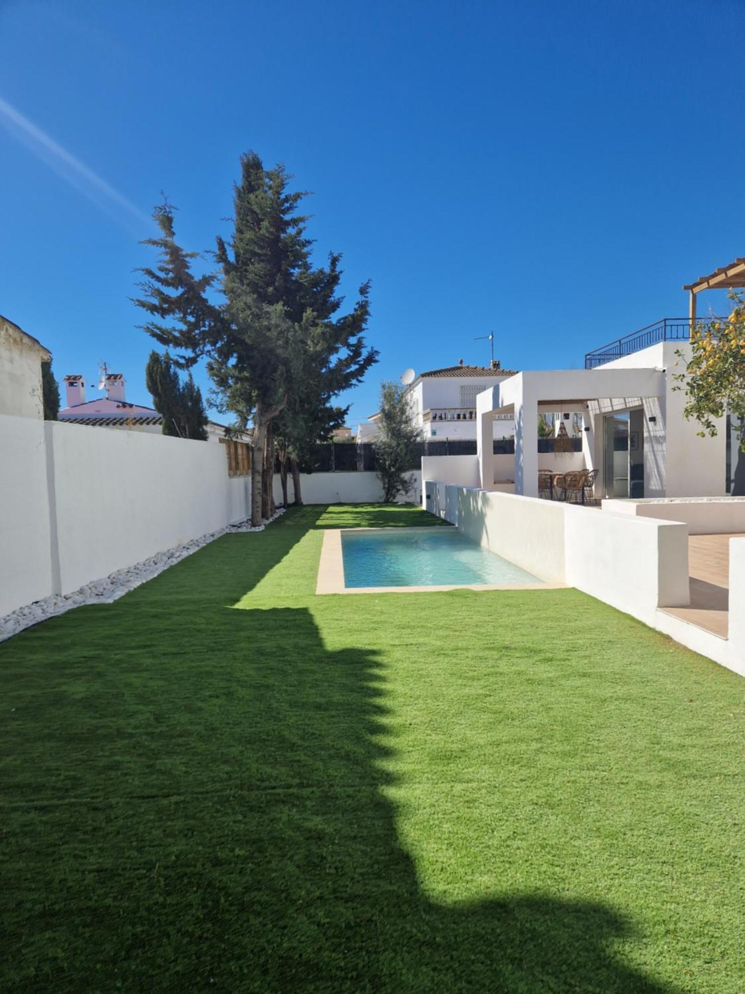 Gorgot P1 I Apartamento Con Terraza Y Piscina Comunitaria Cerca De La Playa エンプリアブラバ エクステリア 写真