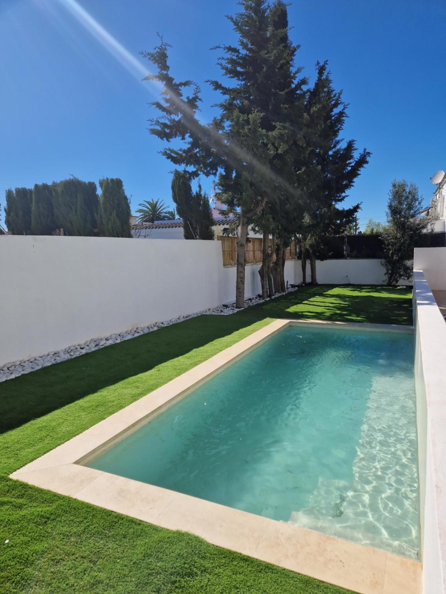 Gorgot P1 I Apartamento Con Terraza Y Piscina Comunitaria Cerca De La Playa エンプリアブラバ エクステリア 写真