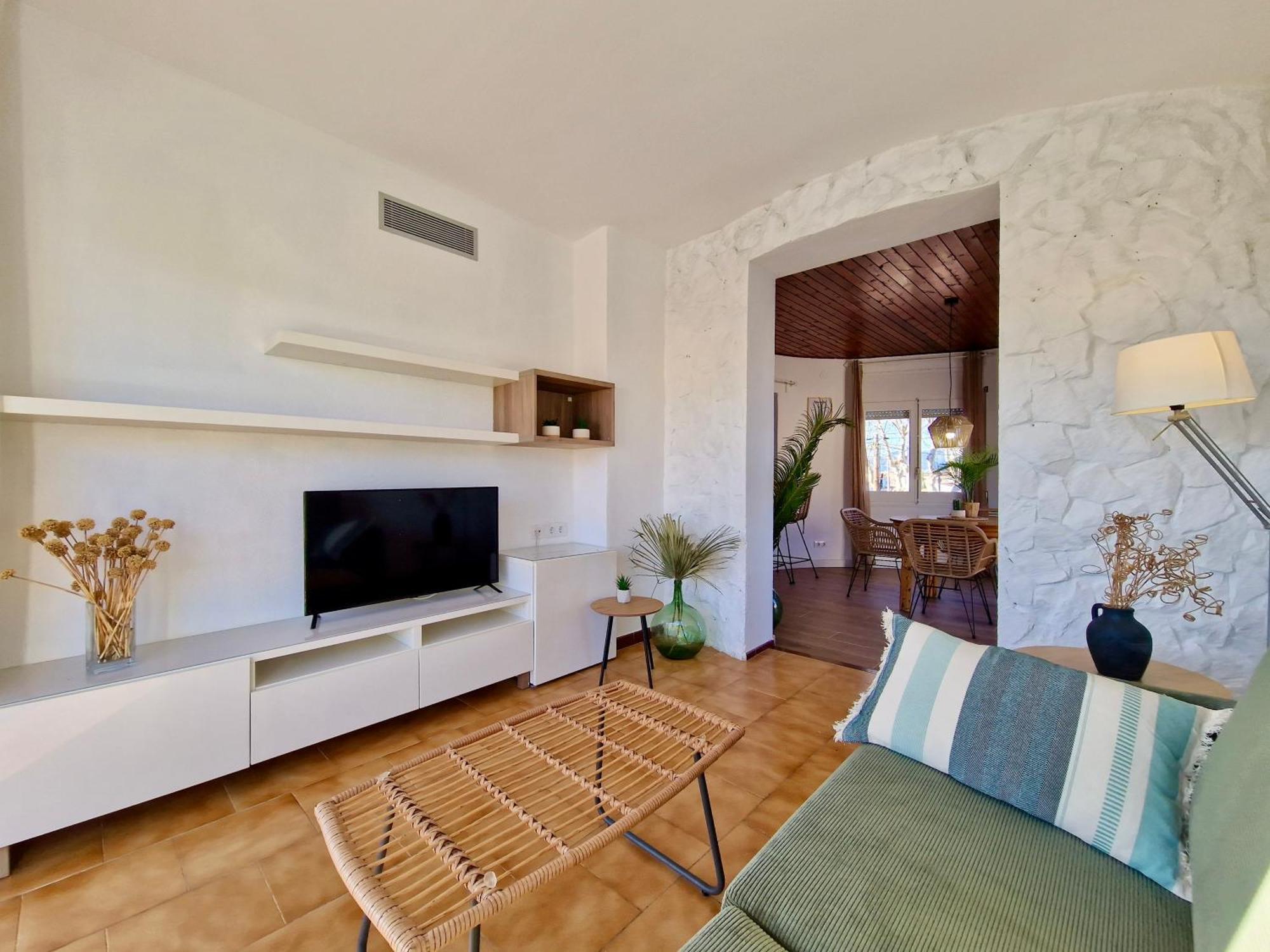 Gorgot P1 I Apartamento Con Terraza Y Piscina Comunitaria Cerca De La Playa エンプリアブラバ エクステリア 写真